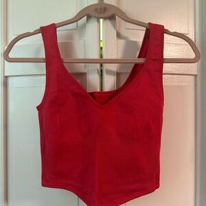 Red Sleeveless Women's Active Top